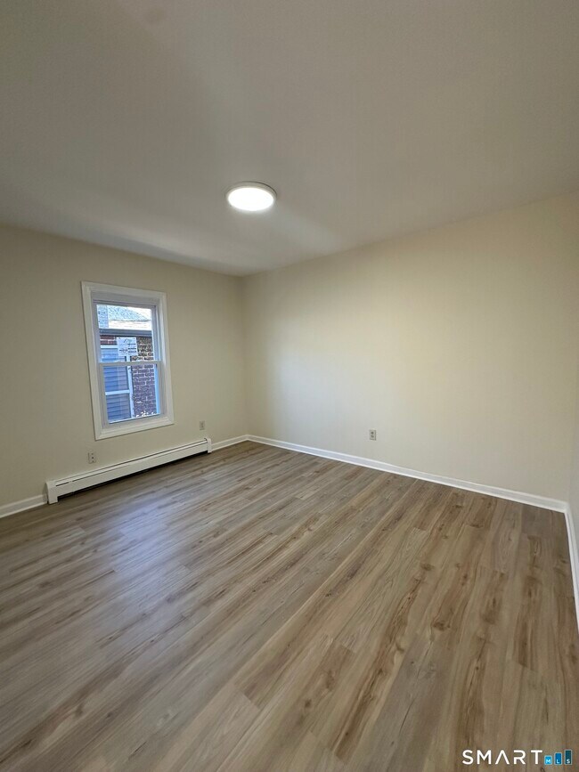 Photo - 42 Jefferson Ave