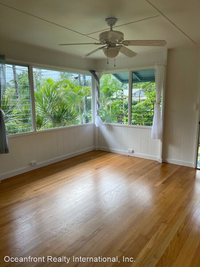Photo - 3 br, 1.5 bath House - 4449 Aku Road
