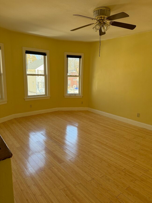 Building Photo - 111 Florida St Unit #2