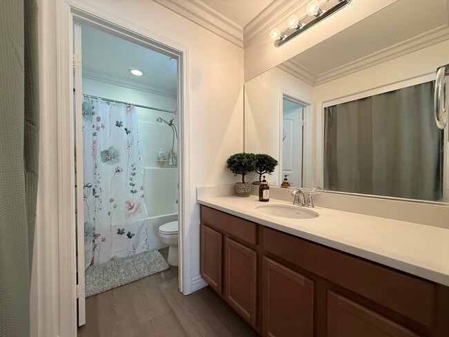 Photo - 16004 Cascade Dr