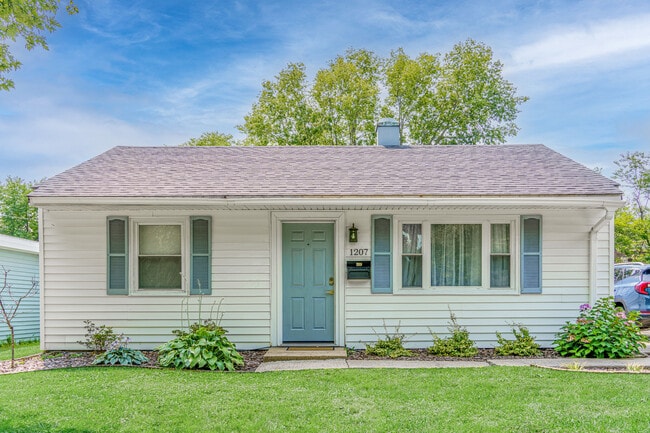 Photo - 1207 S Anderson St House