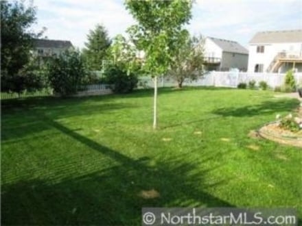 Photo - 1109 Larch St