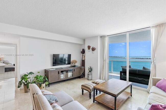 Building Photo - 2101 Brickell Ave Unit 706 Rental