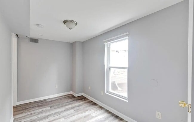 1711 N Gratz St Unit 2F