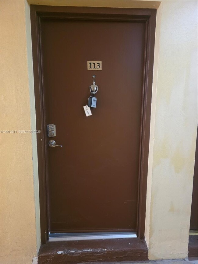 Building Photo - 13700 SW 62nd St Unit 113