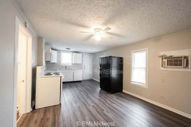 Photo - 2142 W US Hwy 40 Unit Apt 18