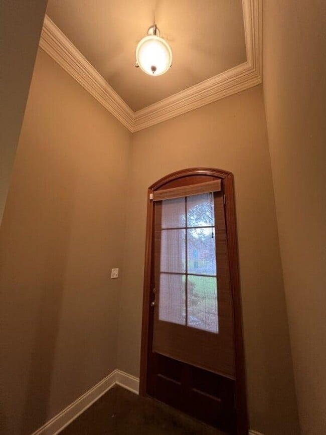 Photo - 2568 Middletowne Dr