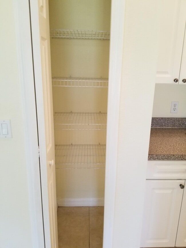 Photo - 4616-4618 24th St Sw Unit 4618 24th St SW