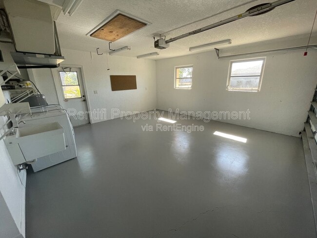 Photo - 25486 Avillas Ct