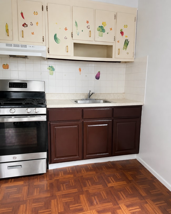 Building Photo - 518 Wales Ave Unit 3FL