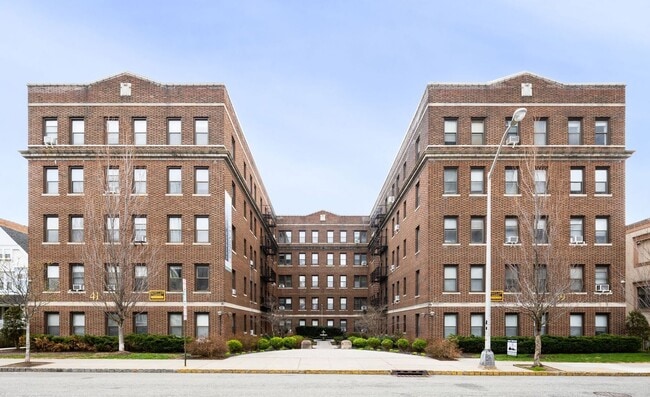 Montclair Gardens - Montclair Gardens