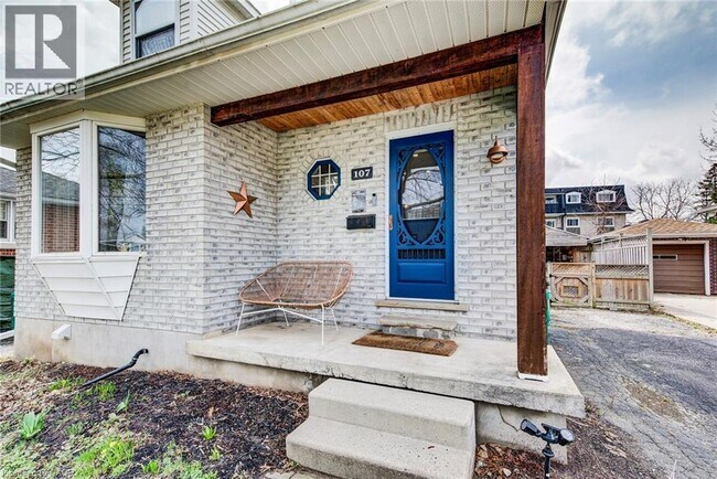 Photo - 107 Ellis Ave