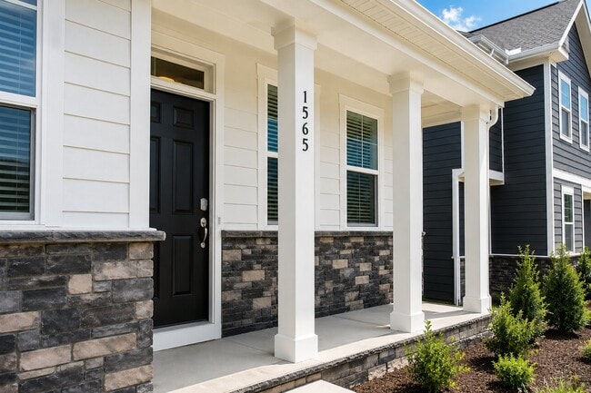 Photo - 1565 Goldfinch Perch Ln