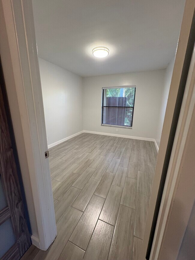 Photo - 51 Meadows Dr