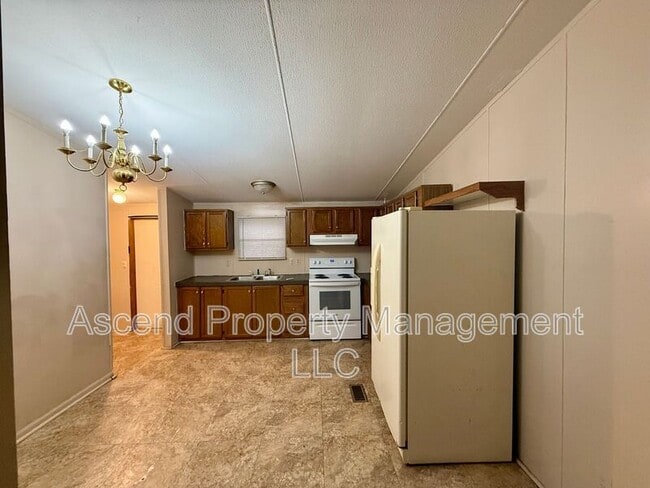Photo - 8831 Nelson Rd