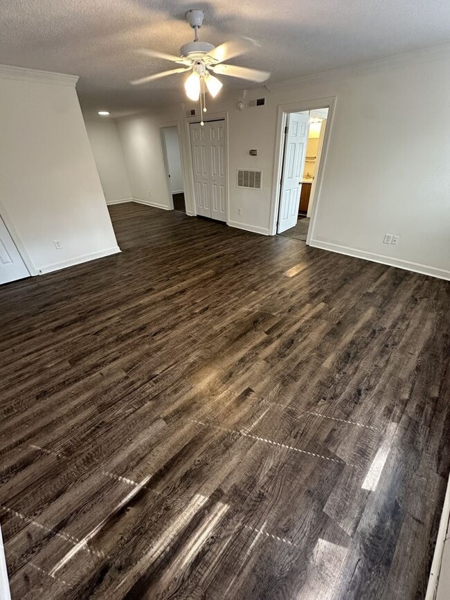 Photo - 2 Bedroom 2 Bathroom Condo!