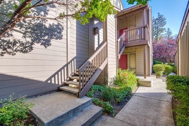 Photo - 2040 W Middlefield Rd