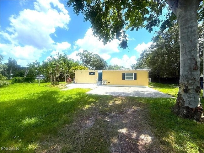 Photo - 8239 Suncoast Dr