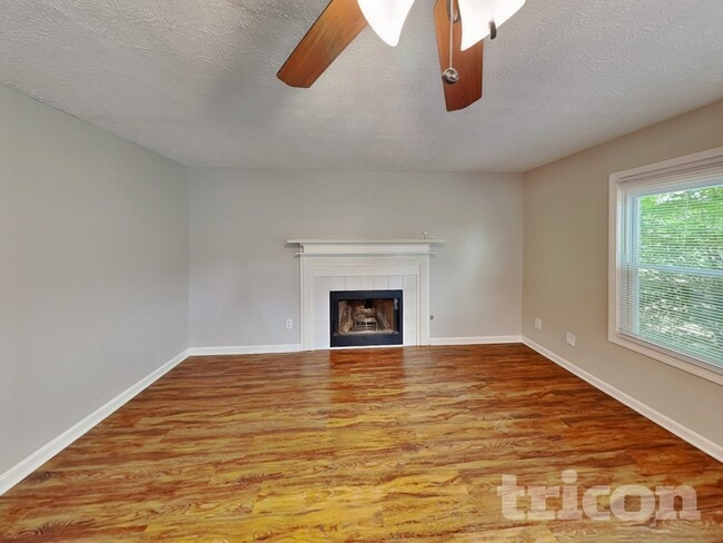 Photo - 101 Midland Dr