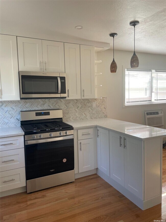 14954 Weller Ln Apartment Queens, NY