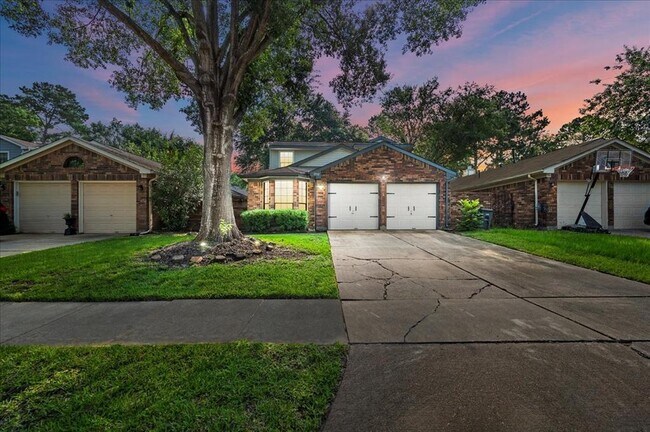 Building Photo - 7752 High Village Dr Rental