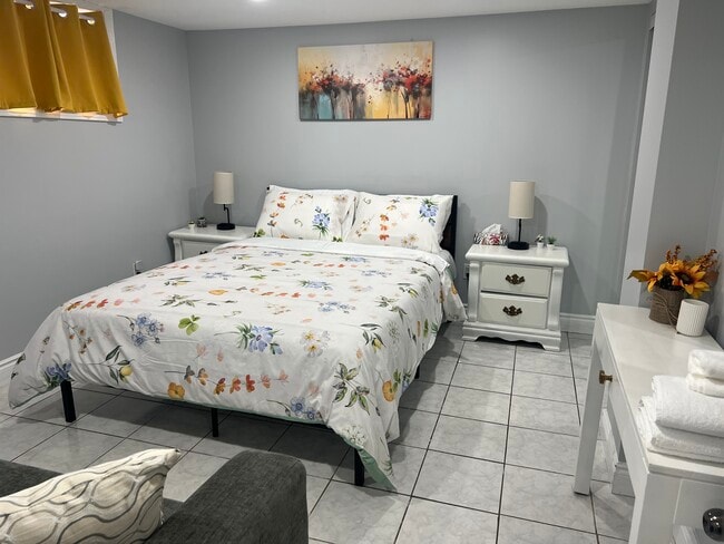 Bedroom 3 ($975) - 11 Queen St S