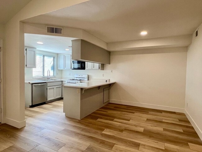 Photo - 817 Quail Ln