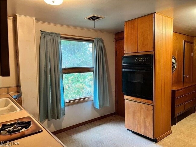 Photo - 8581 Fair Rd