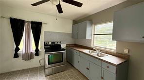 Photo - 202 Polk St