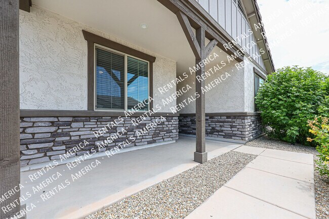 10968 W Garfield St