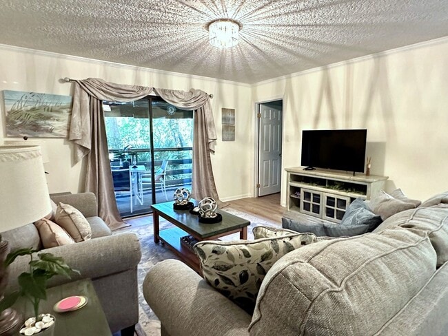 Close to Beach, Shopping, Restaurants! Fu... - Close to Beach, Shopping, Restaurants!  Fu... Rental