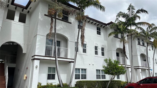 Building Photo - 8850 NW 97th Ave Unit 205