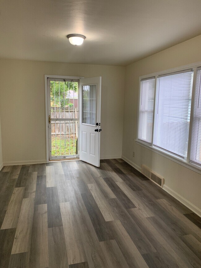 Photo - 705 E Rudisill Blvd Unit 705 E Rudisill Blvd