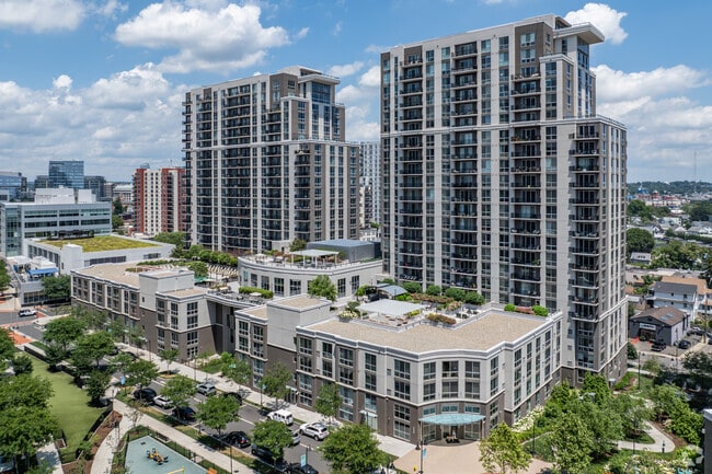 Building Photo - Allure @ Harbor Point Rental
