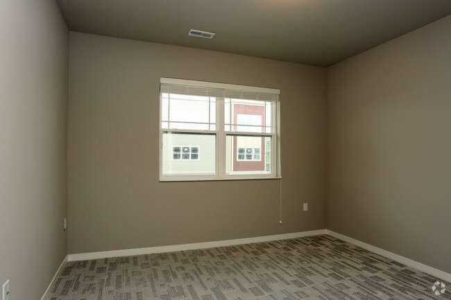 2BR, 2BA - Breeze Terrace