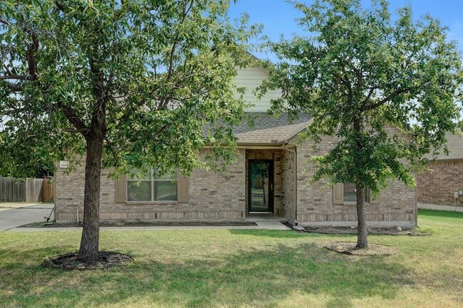 Building Photo - 18616 Star Gazer Way Rental