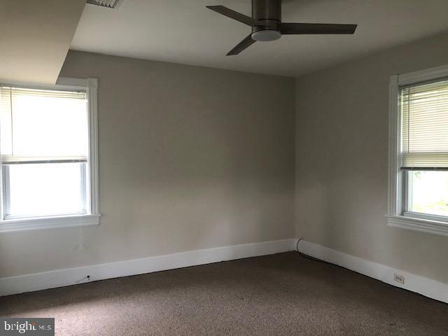 Photo - 920 Collings Ave