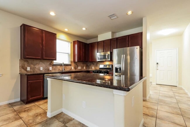 Photo - 30631 Gardenia Trace Dr