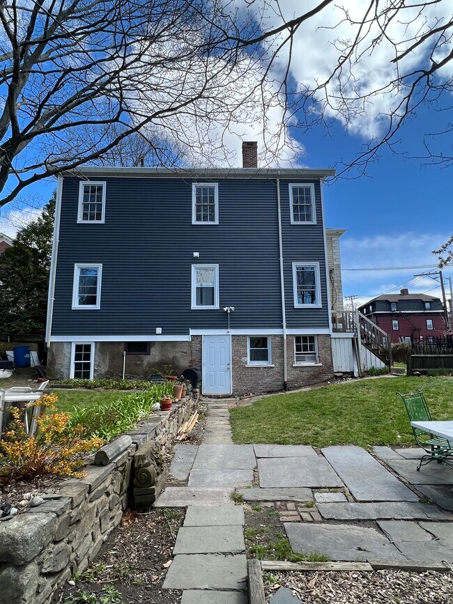 Photo - 180 Williams St Unit 1