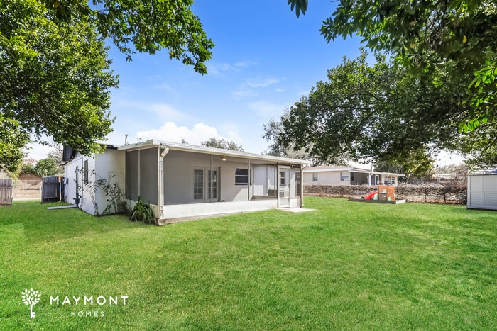 Photo - 1208 W Camellia Dr