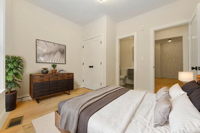 Photo - 200 Maverick St Unidad 3