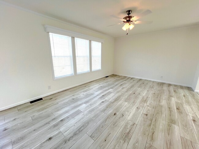 Photo - 5354 Coventry Dr