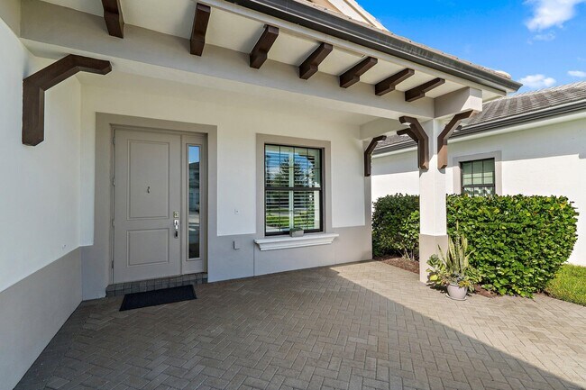 Photo - 2908 Gin Berry Way