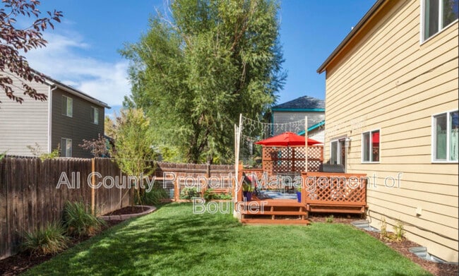 Photo - 1643 Park St