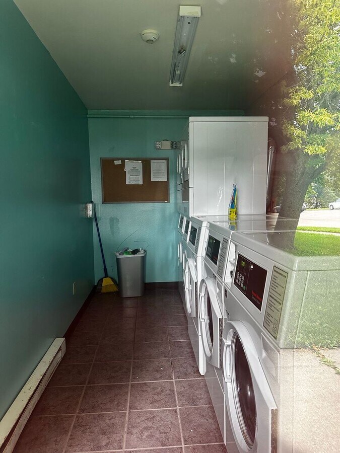 Photo - Cozy One Bedroom Apartment in Black River! Unit RY155A-133