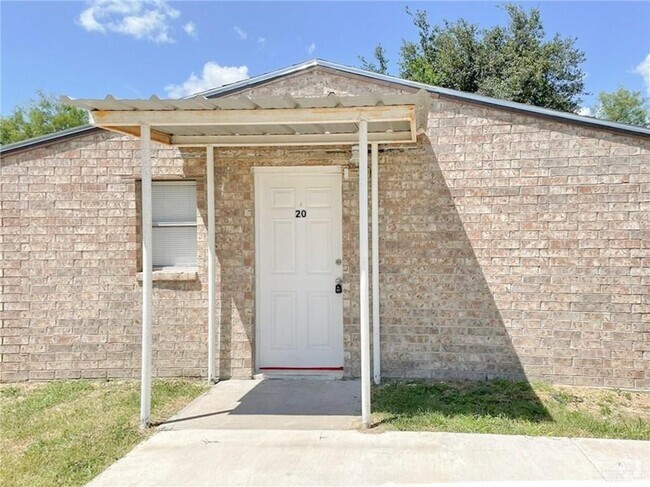 Building Photo - 1017 E Tom Landry St Unit 20 Rental