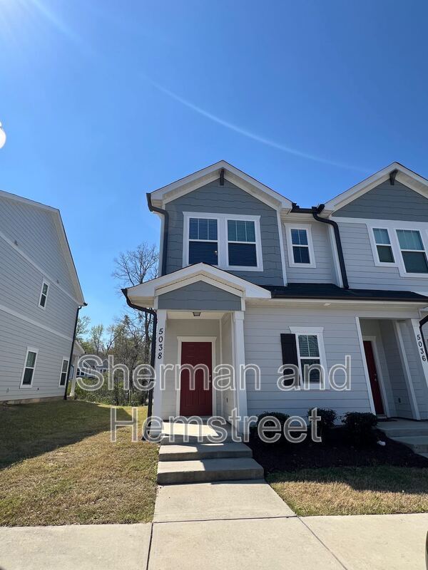 Building Photo - 5038 Mimosa Dr Unit 5038 Mimosa Dr