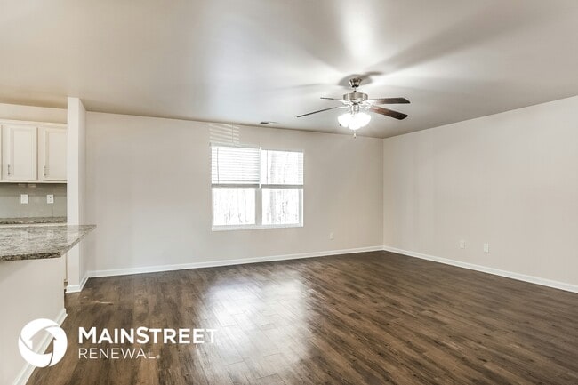 Photo - 224 Polo Field Way