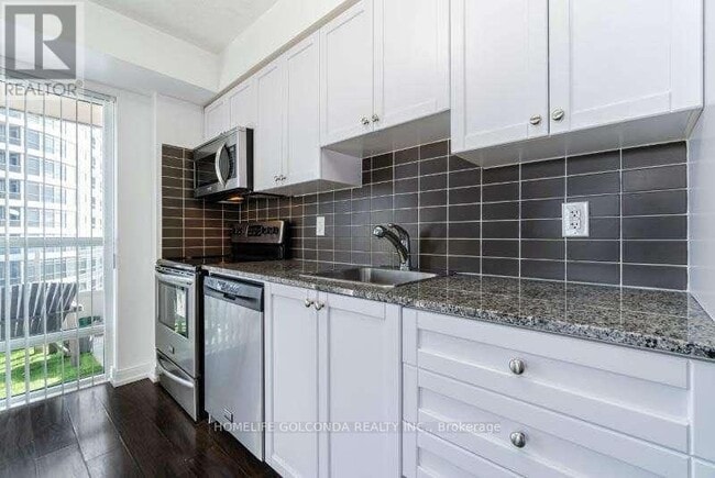 Photo - 151 Village Green Square Unit 2402