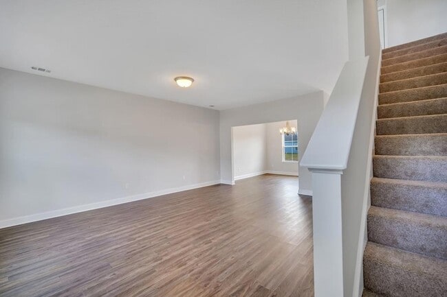 88 Fridley Ln